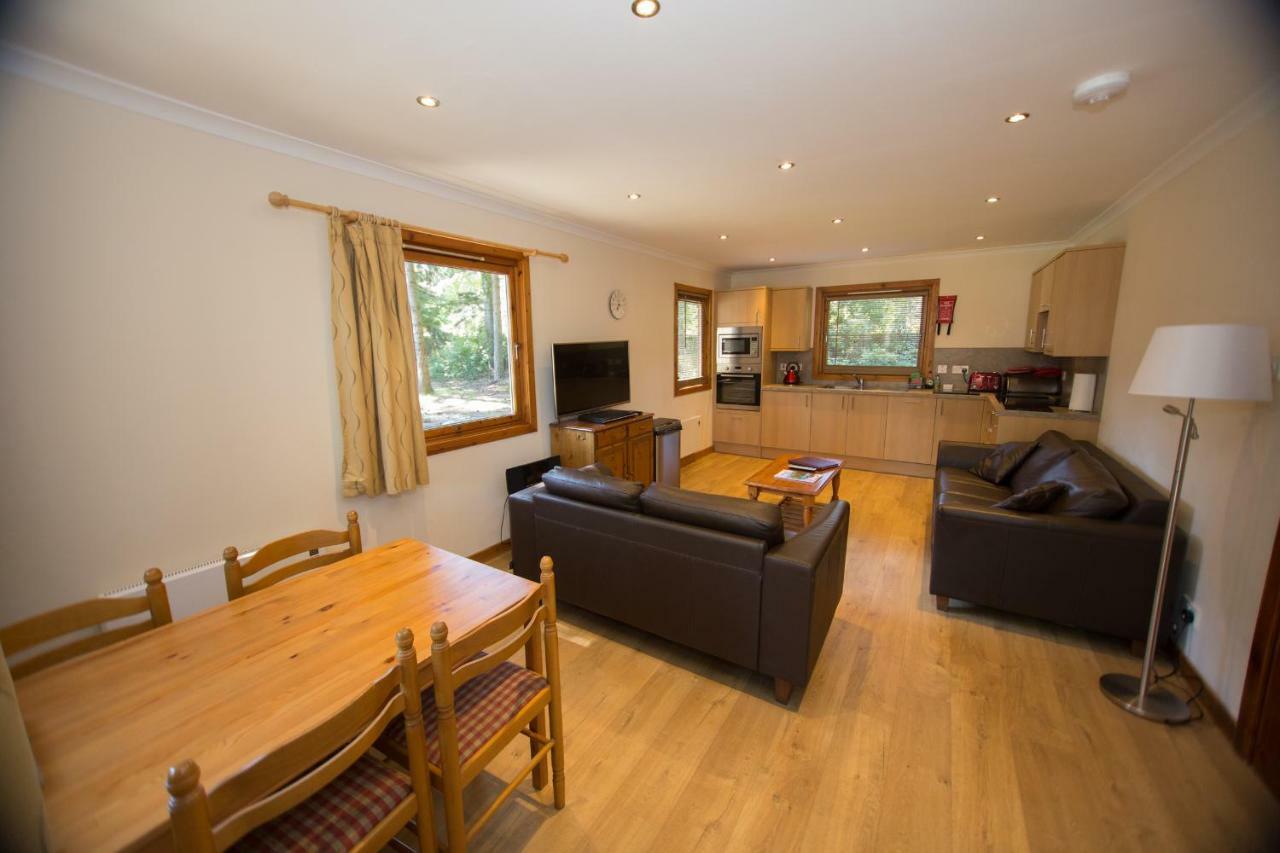 Invercauld Lodges 발라터 외부 사진