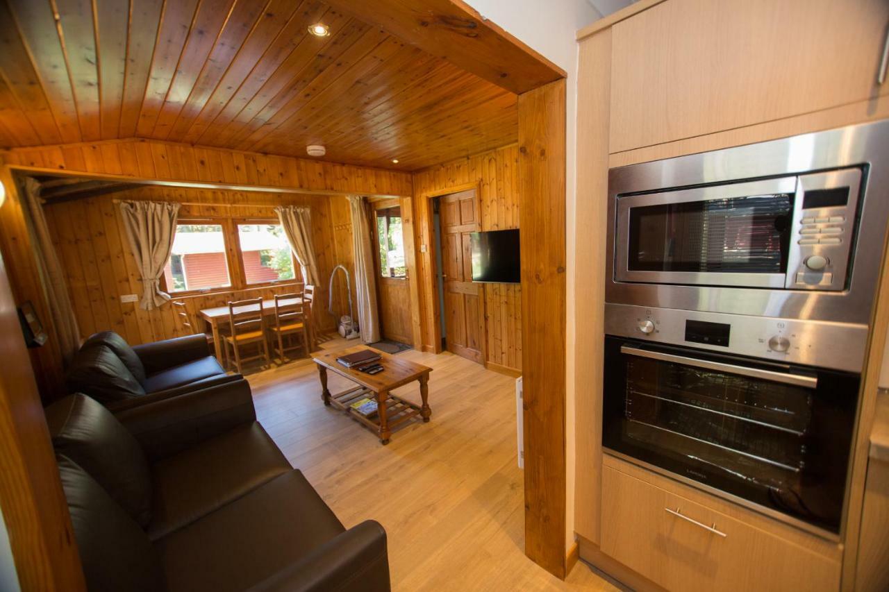 Invercauld Lodges 발라터 외부 사진
