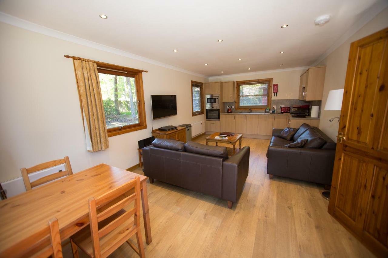 Invercauld Lodges 발라터 외부 사진